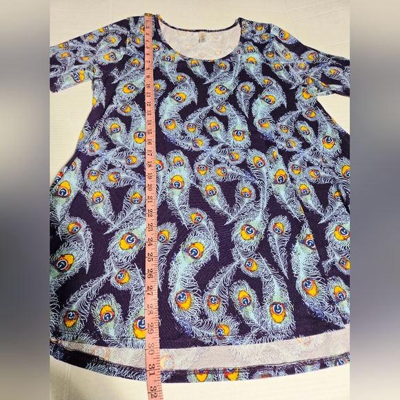 Blue Peacock Theme Lularoe Perfect Tee Women's Size Large‎ - Picture 4 of 5
